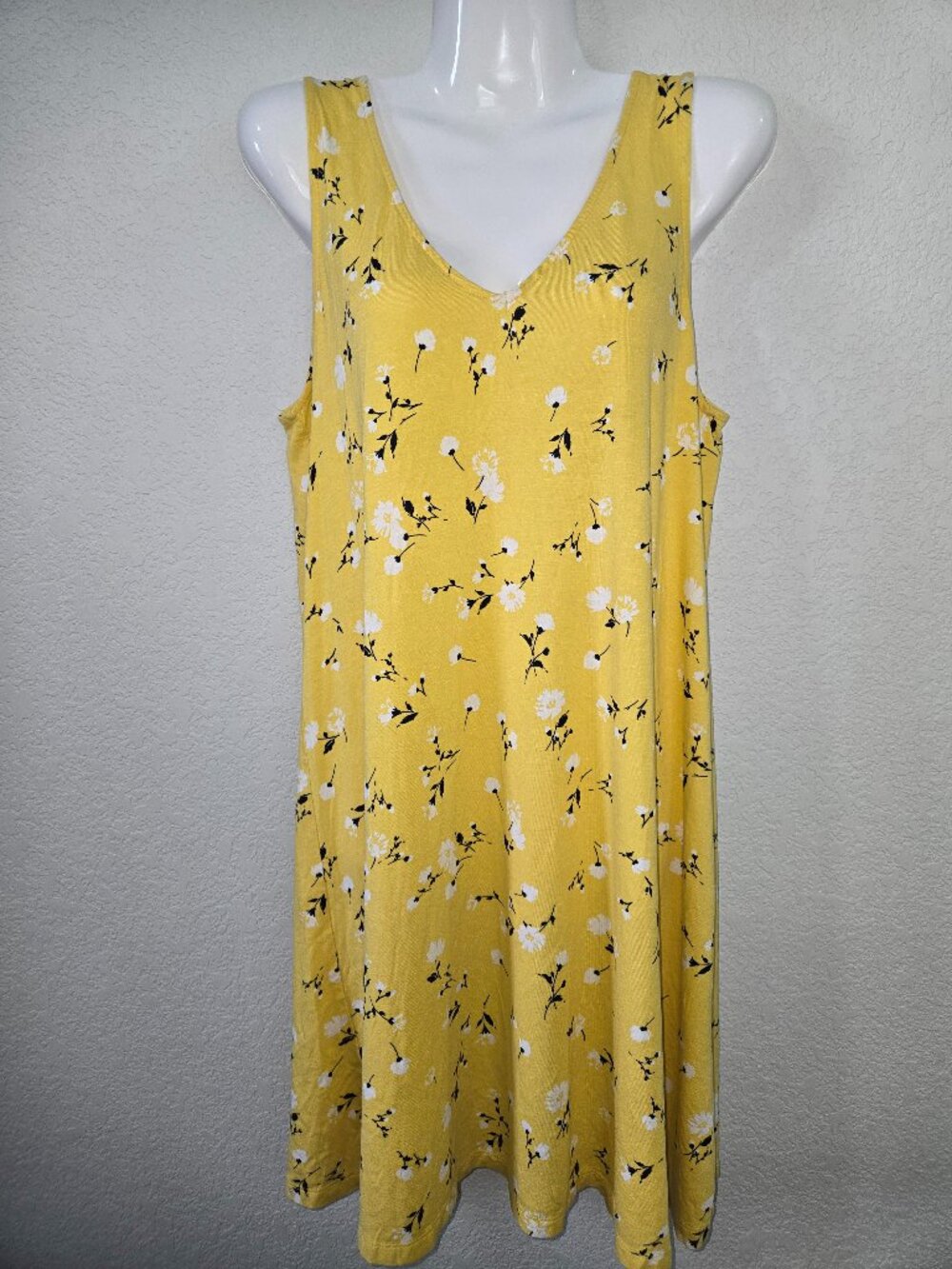 St. John's Bay Yellow Floral Swing Dress | Size Medium